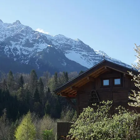Indépendant  L'anfian-ne Chalet